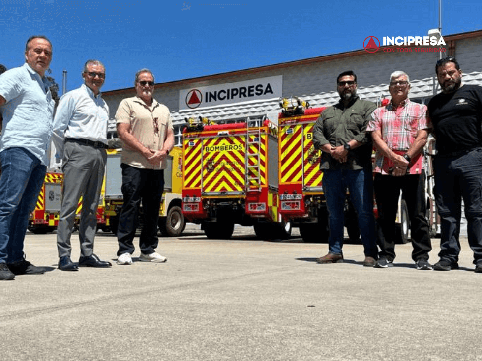 firefighters ecuador visit incipresa